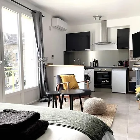 Mon Appart'Hotel - Climatisation Avec Parking Gratuit Brive-la-Gaillarde Exterior photo